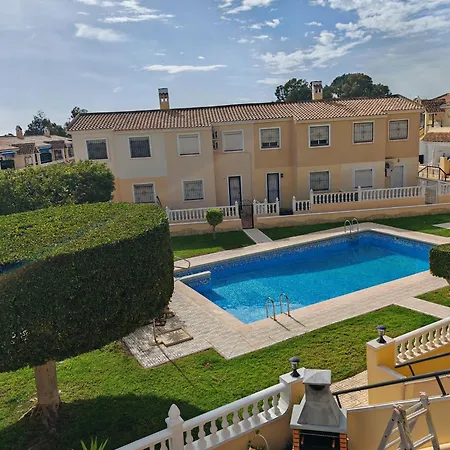 Apartment Sandy Bunker 2 Bed And Pool *