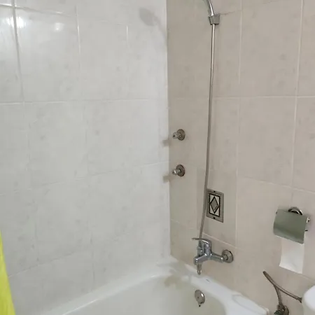Sandy Bunker 2 Bed And Pool Apartment *