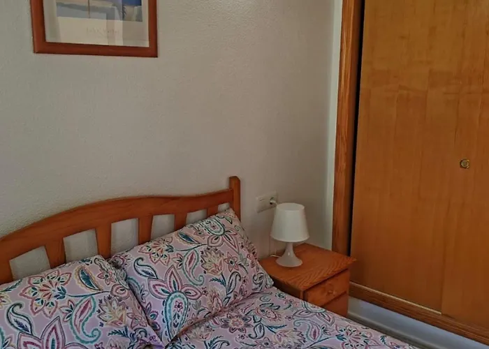 Sandy Bunker 2 Bed And Pool Apartament *
