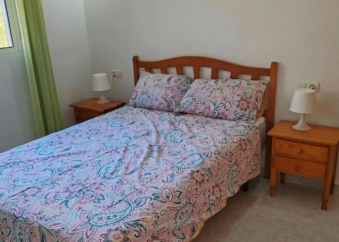 Sandy Bunker 2 Bed And Pool Apartament